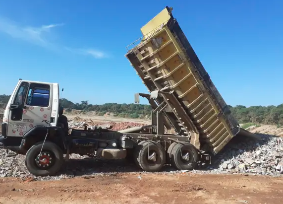 Descubra agora o valor de caçamba e saiba como economizar em sua locação!